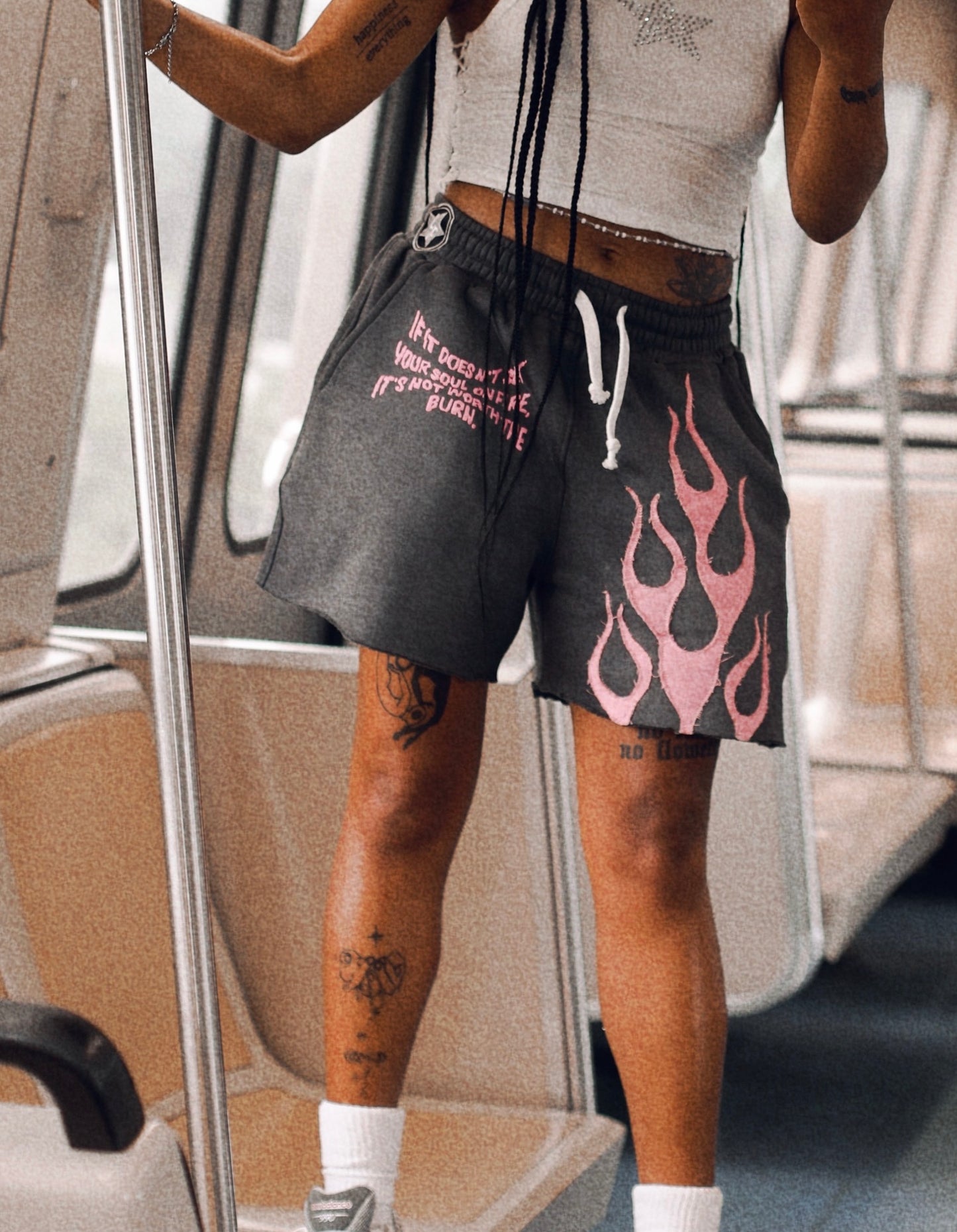 LOADED FLARE (LF) SHORTS [GRAY]